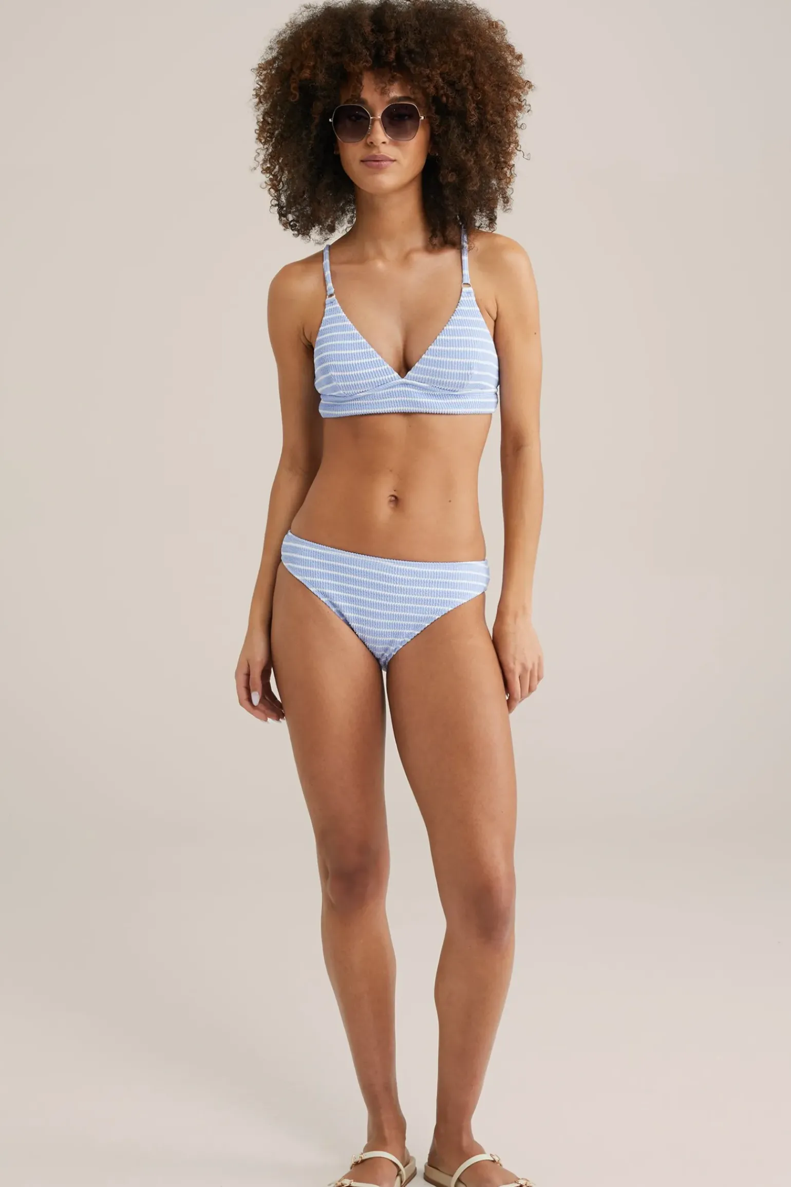 bikinibroekje met structuur