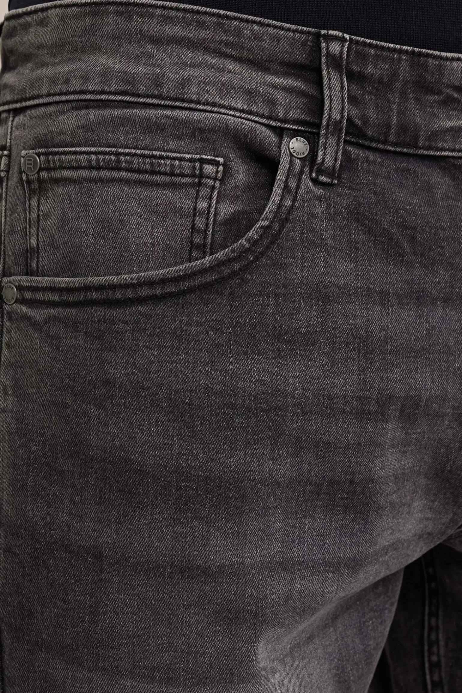 regular fit jeans met medium stretch