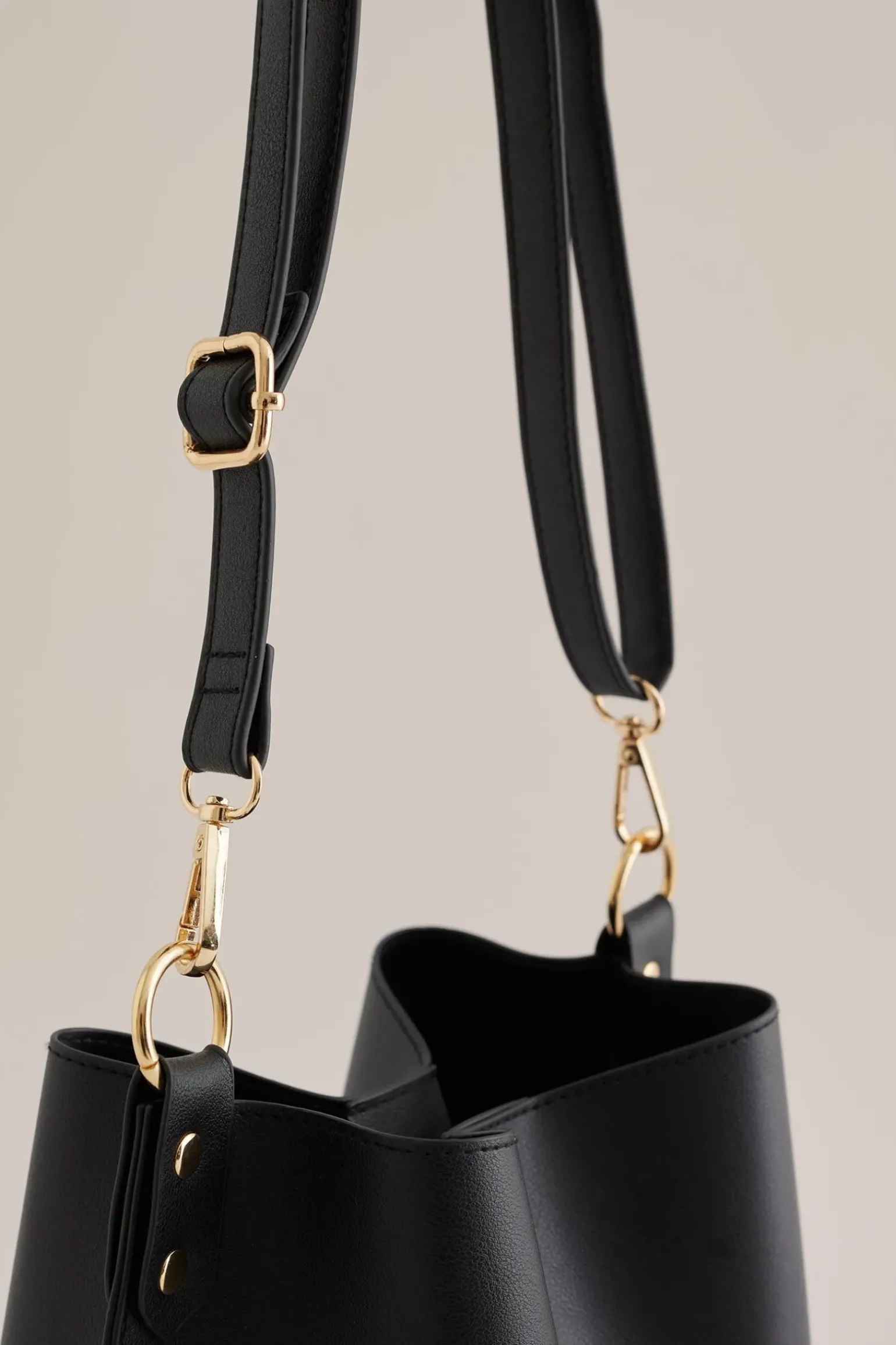 tas