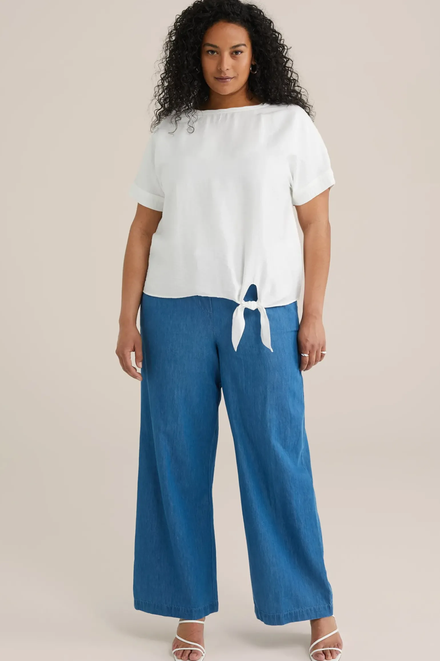 top met strikdetail - Curve