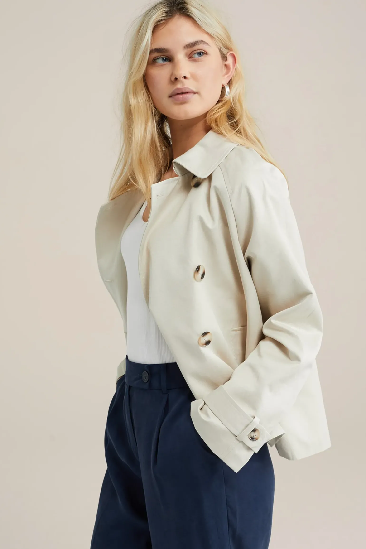 trenchcoat
