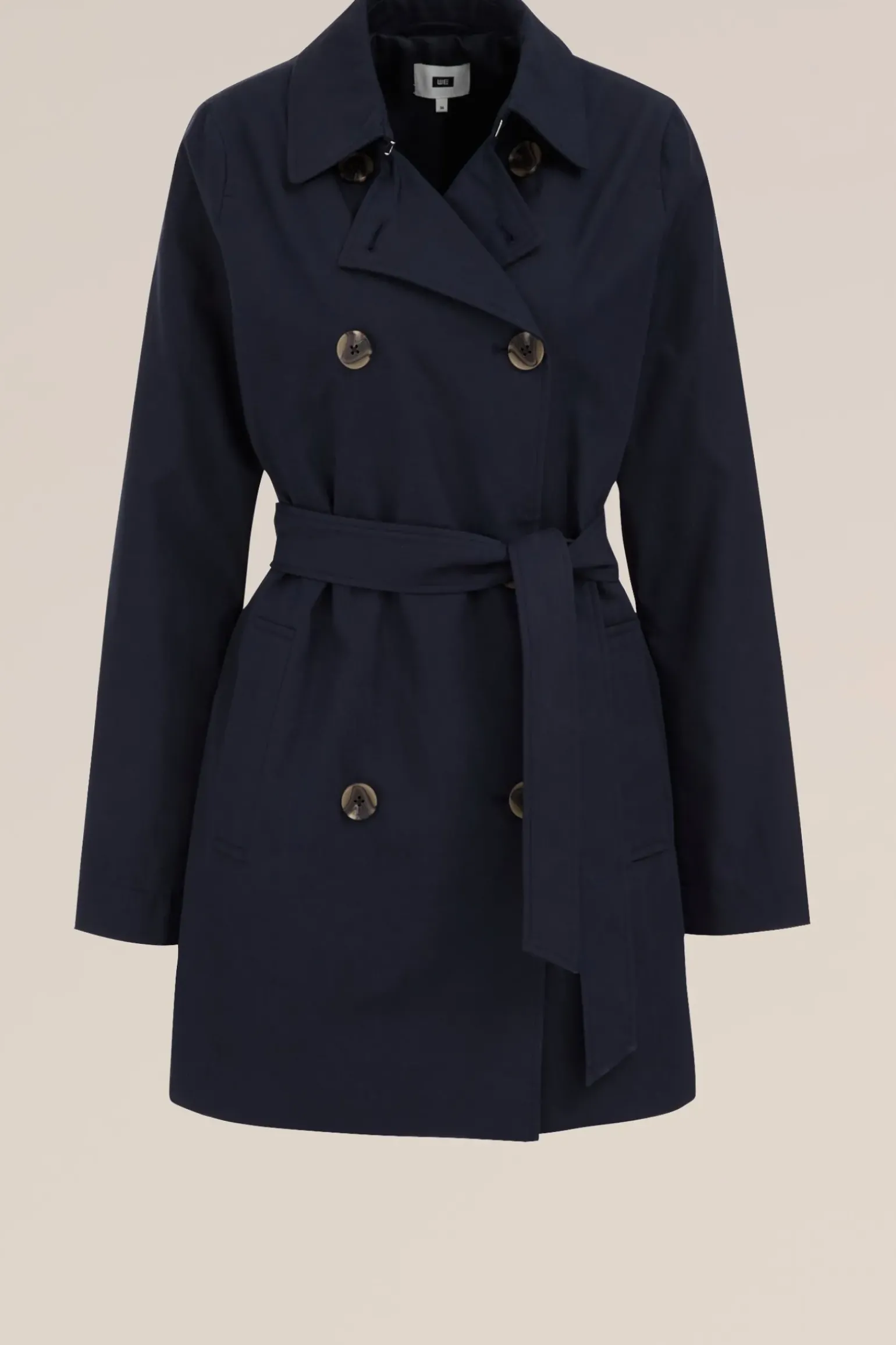 trenchcoat