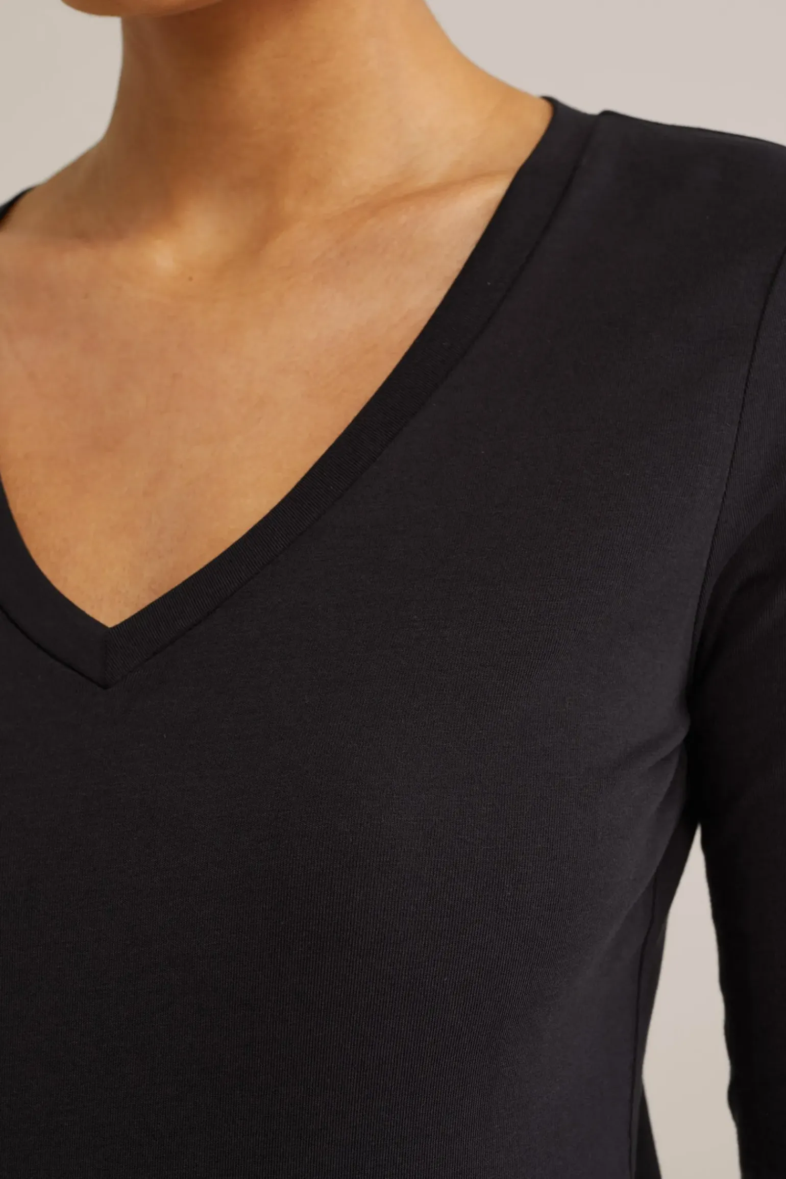 T-shirt met V-hals